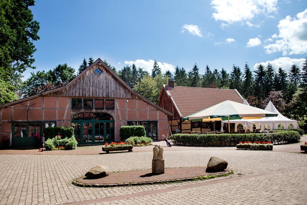 ホテル Golfpark Gut Dueneburg ハーレン エクステリア 写真